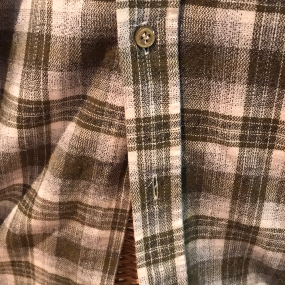 Oversized Flannel - Picture 2 of 3